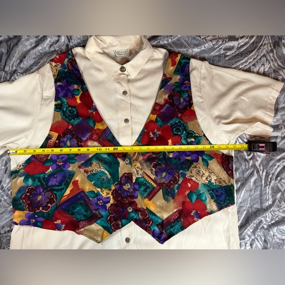 Vintage Floral Vest Attached to Off-White Buttonup Large - Picture 5 of 9